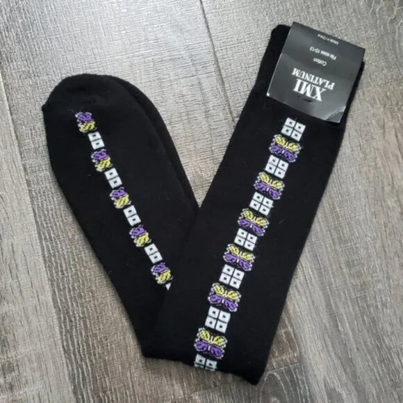 XMI Platinum patterned Dress Socks - Picture 1 of 2